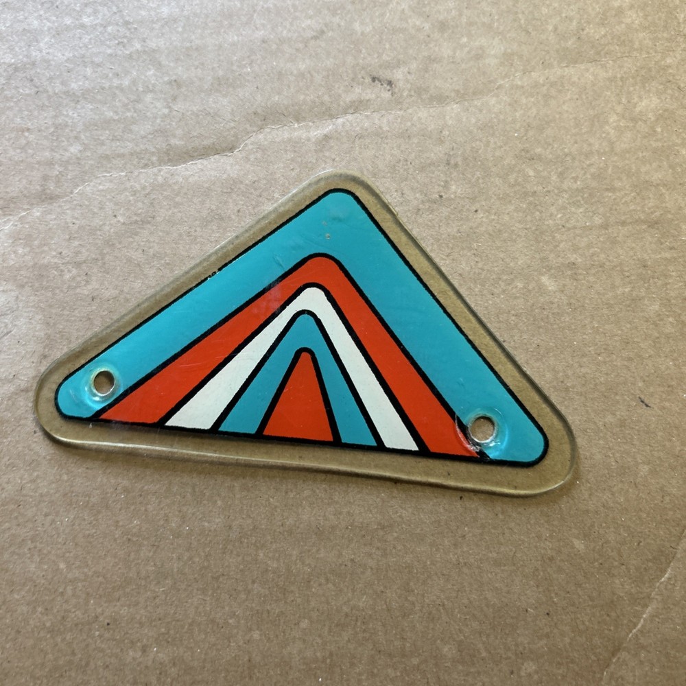 Unknown Spin Out? Triangle 4.5" Playfield Pinball Plastic Part Bp1-b