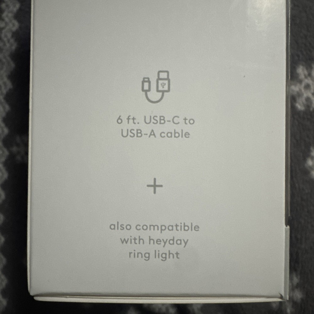 Heyday Desktop Microphone - Stone White