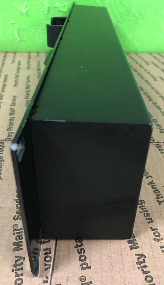 Numark iDEC A/V Playback and Recording Rack Interface for iPod (TESTED)