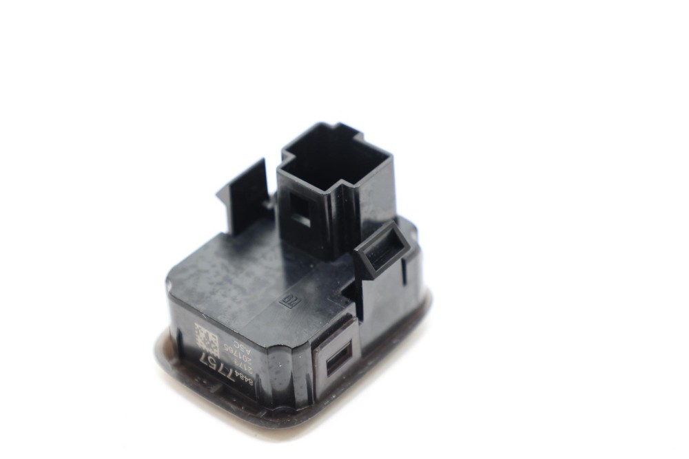 2023 - 2025 CADILLCA LYRIQ FRONT DASH DASHBOARD SUN LOAD LIGHT SENSOR OEM
