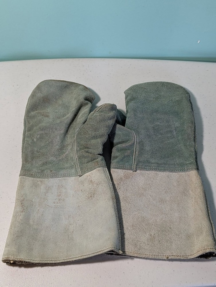 Welding Gloves Vintage Green