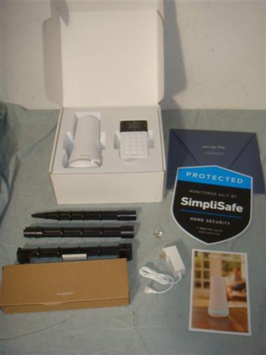 SIMPLISAFE SSB3 WIRELESS HOME SECURITY BASE STATION & KEYPAD