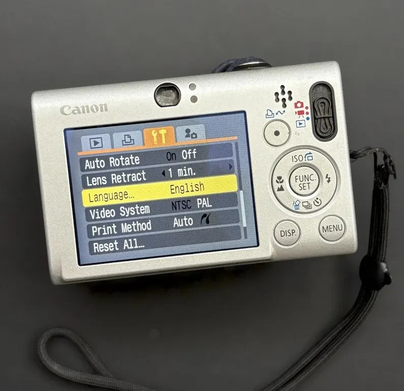 Canon IXUS 80 Digital Camera