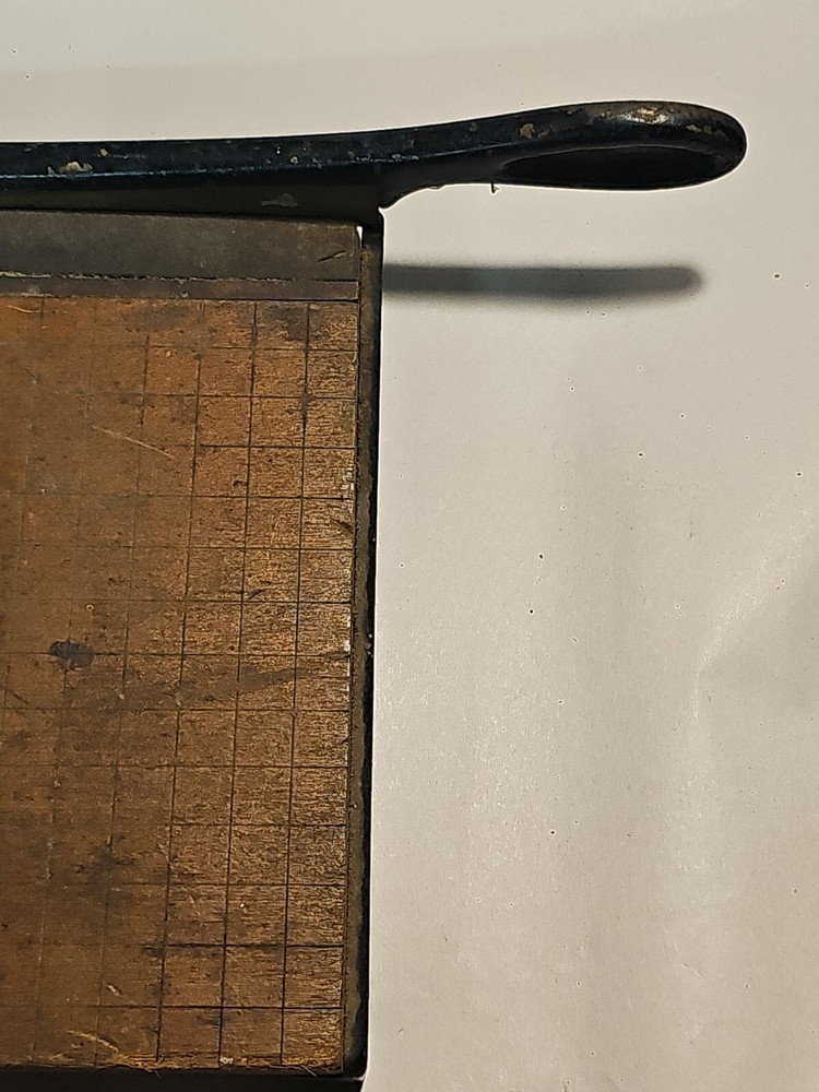 Vintage Ingento No 2 Paper Cutter