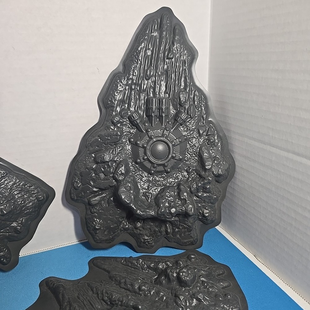 GW 40k Terrain Loose 28mm Blastscape 4 Pieces
