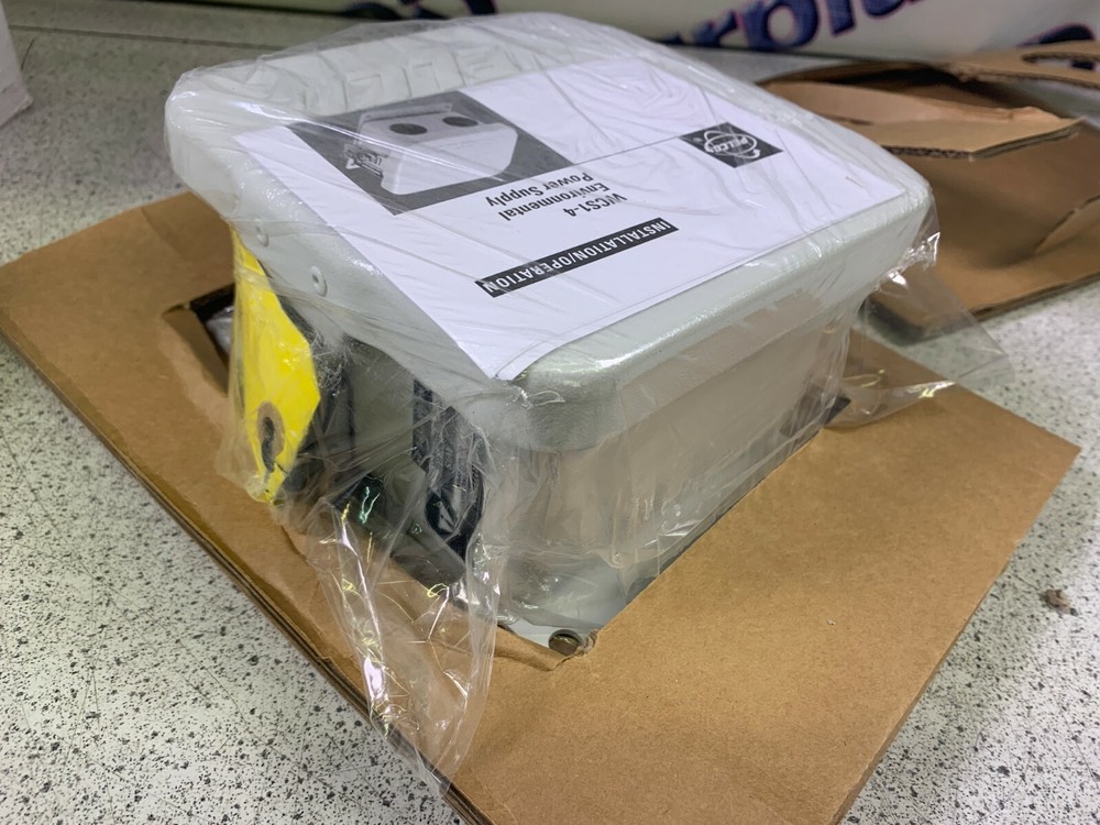 Pelco WCS1-4 Environmental Power Supply