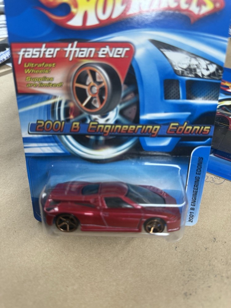 2005 Hot Wheels #177 Mainline Issue 2001 B Engineering Edonis GOLD WHEELS