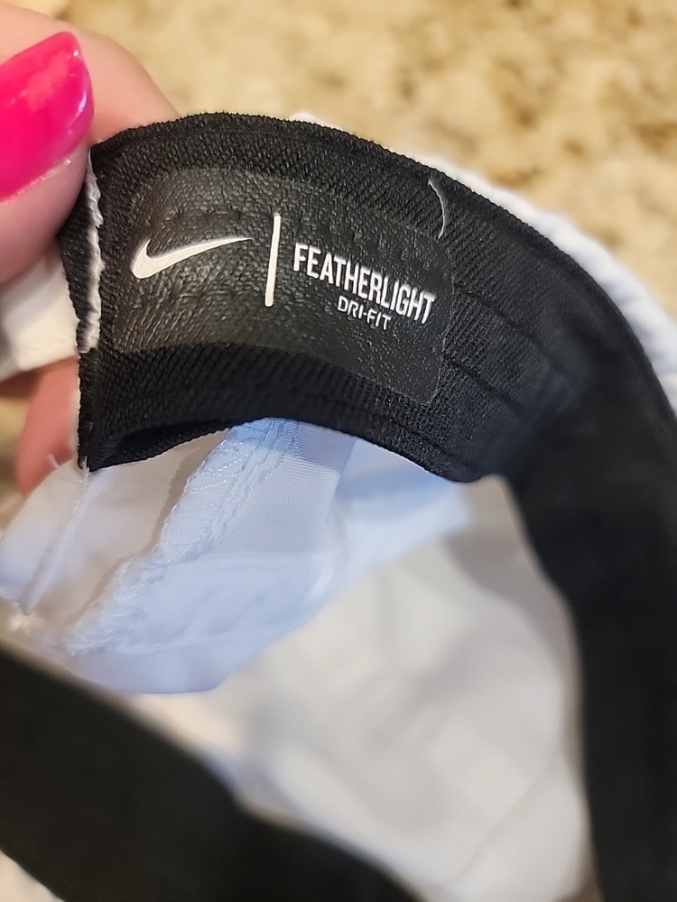Nike Dri-Fit Featherlight 7 Panel Hat Cap White Adjustable Strap Running Tennis