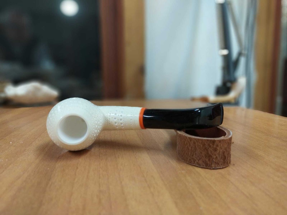 Meerschaum Apple Pipe Push and Pull Acrylic Stem with Fitted Case
