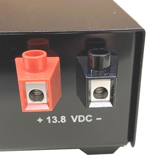 SAMLEX SEC-1235M 30A Switching Power Supply w/ Metters