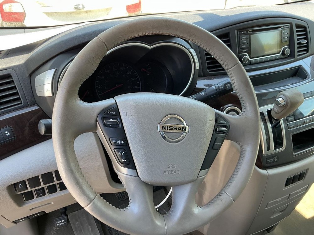 QUEST 2016 Glove Box 5034368