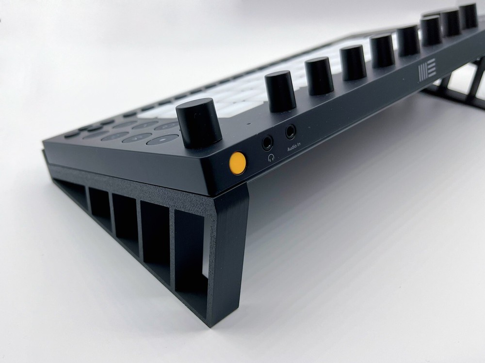 Ableton Move Stand | Rest-On Design | Designed By PINE