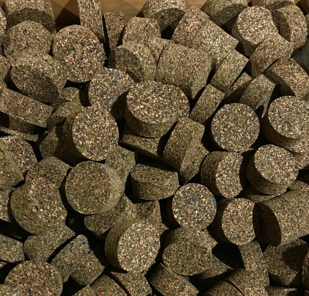 Cork Rings 4 Mixed Grain Rubberized Solid , 1 1/4” x 1/2”  Very Nice!