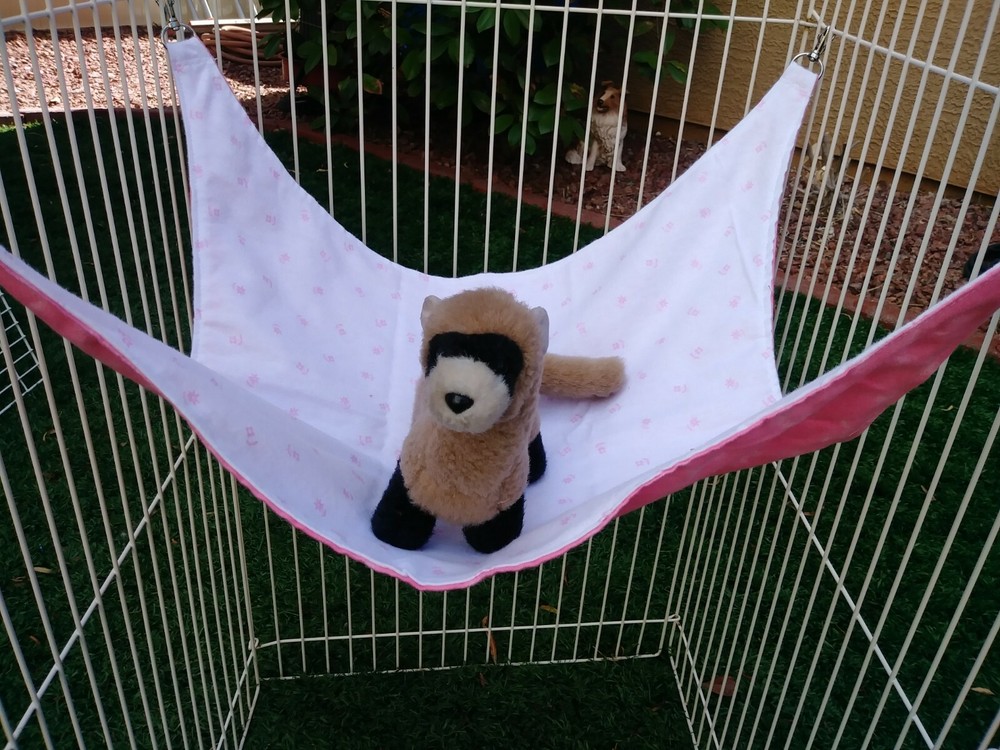 Ferret Hammock - Soft Flannel Tiny Pink Flowers - 14" x 16"