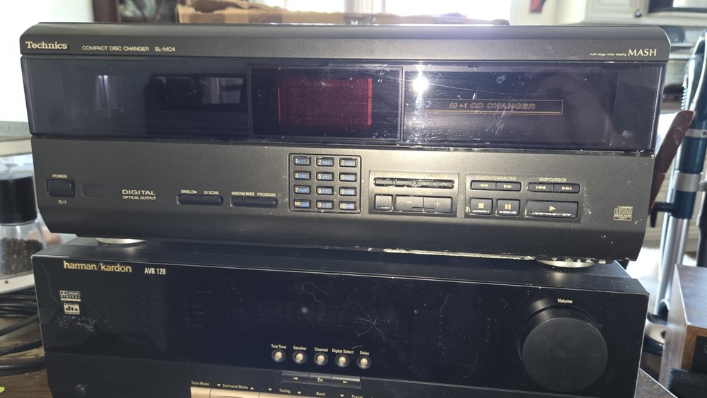 Technics Vintage SL-MC4 60 Disc CD Player Tested Working