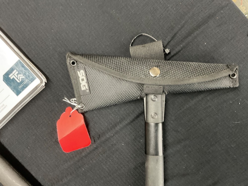 SOG Tactical Tomahawk black