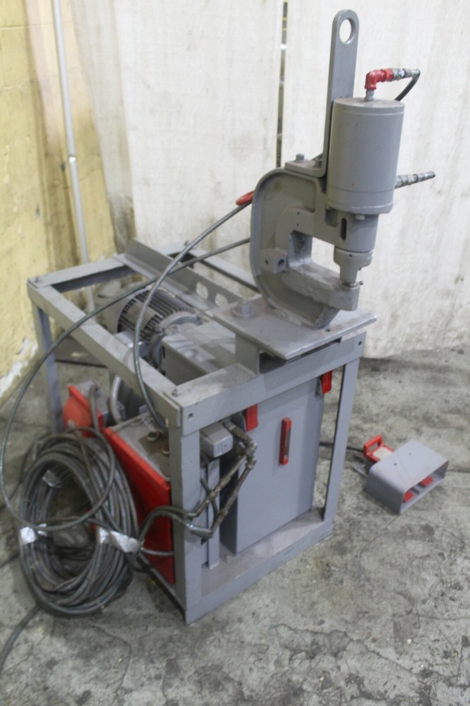 20 TON FABRILINE C FRAME HYDRAULIC FLANGE PUNCH: YODER #69702