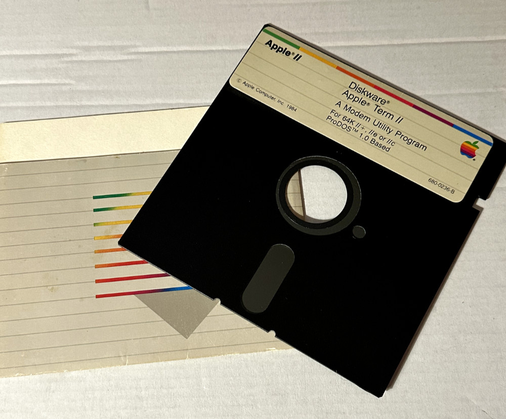 Apple II 5.25" Diskware Apple Term II II+ IIc IIe Software