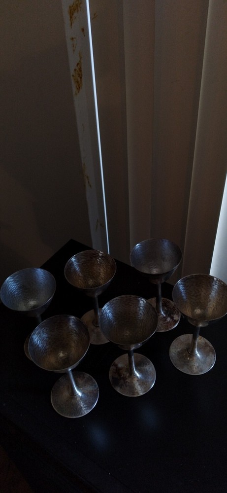 6 Meriden Silver Plate Gobletts #313