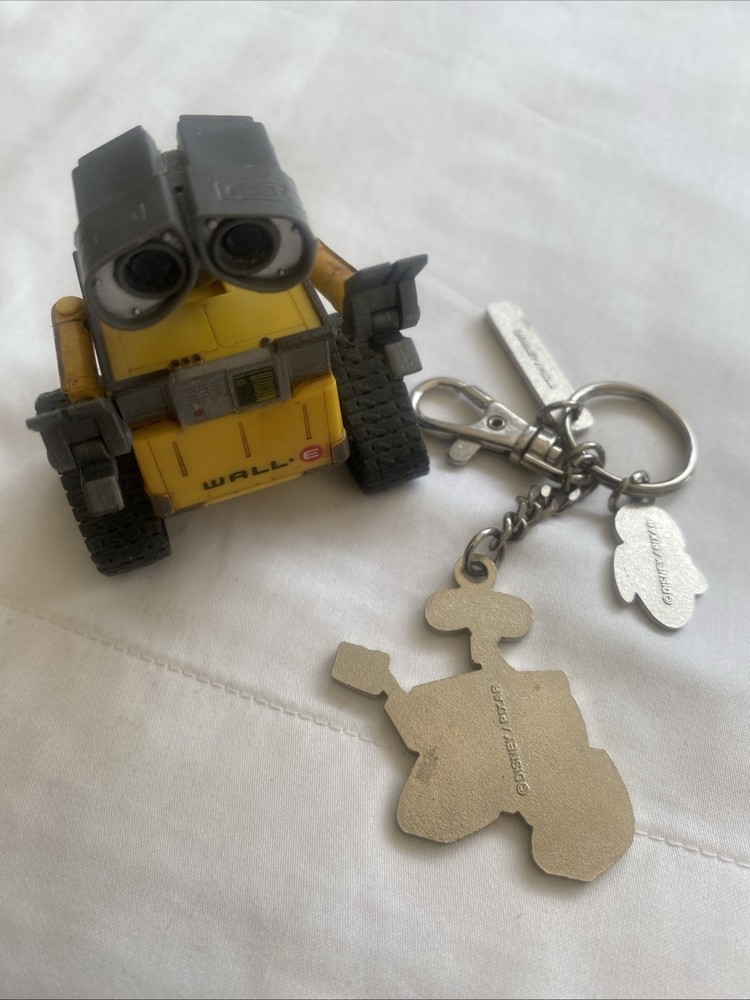 Wall E Wall-E Disney Pixar Character & Key Ring Evie Thinkway Keyring Disney