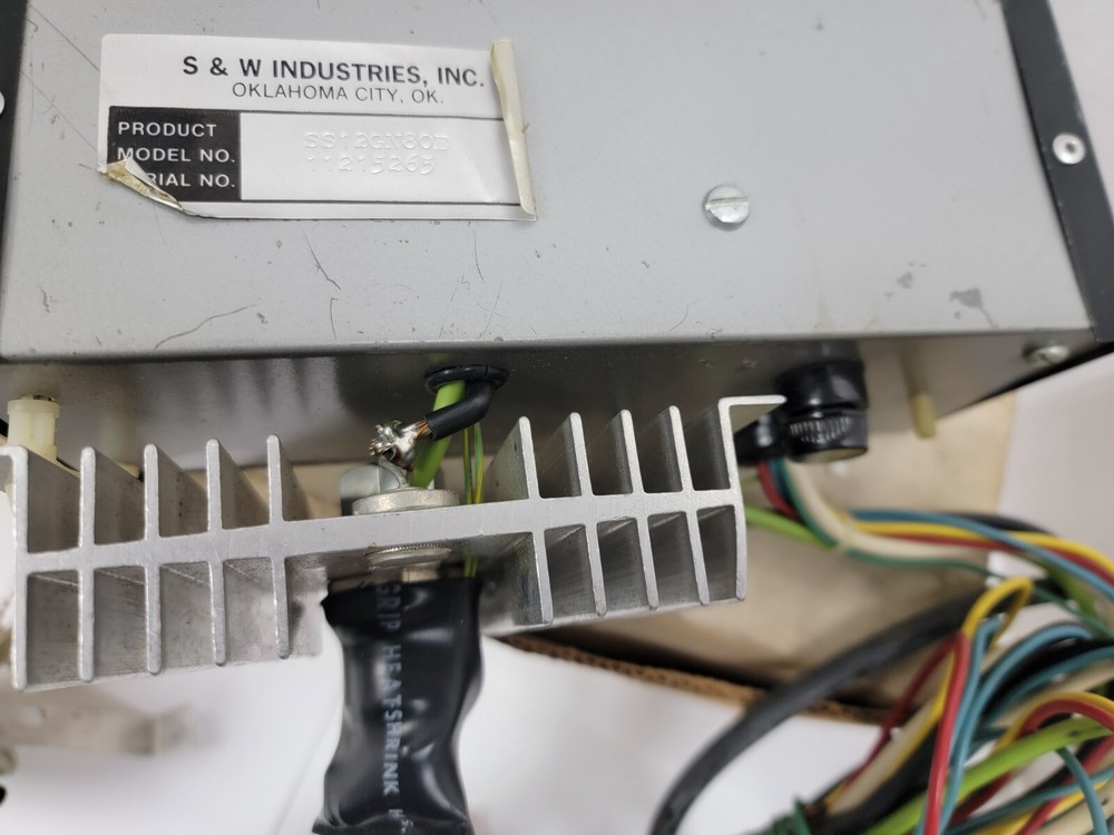 Vintage S&W Industries Auto Pod 5 Power Inverter Solid State Automatic Controls