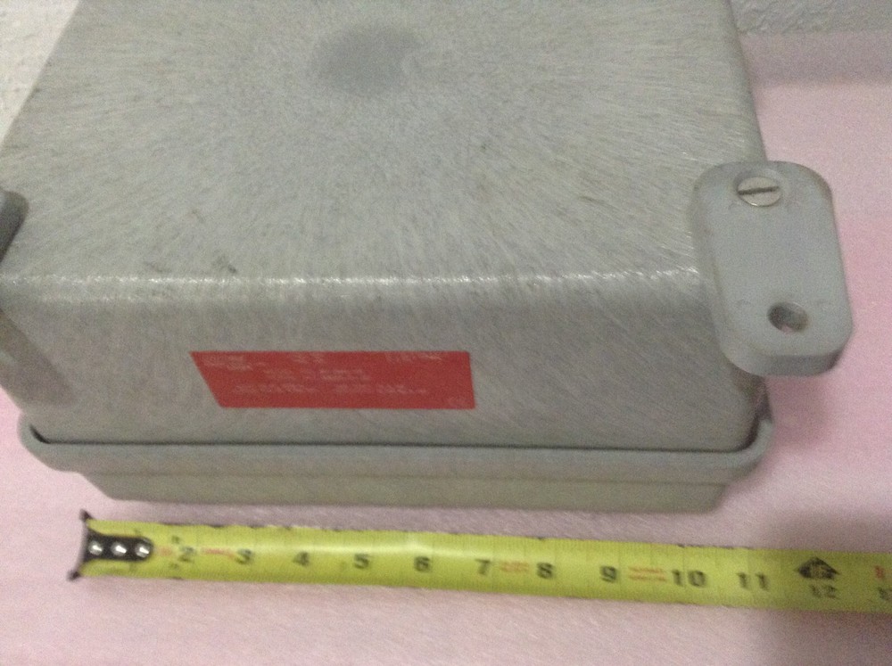 STI 3P1-0844-100 Level Controller