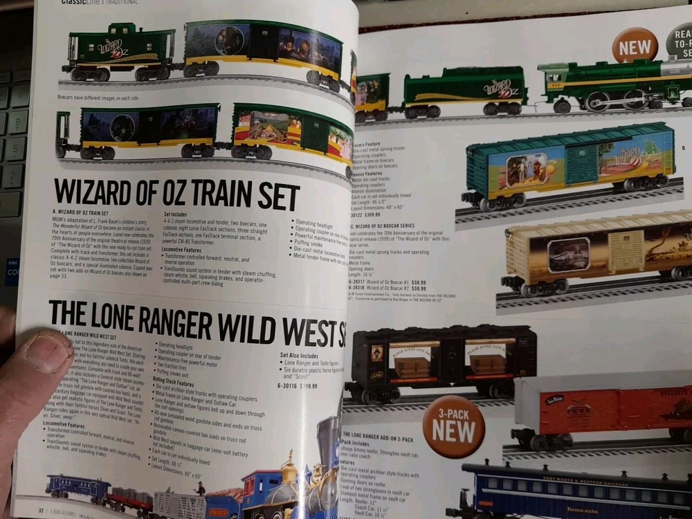 Lionel 2009 Train Catalog Great Condition