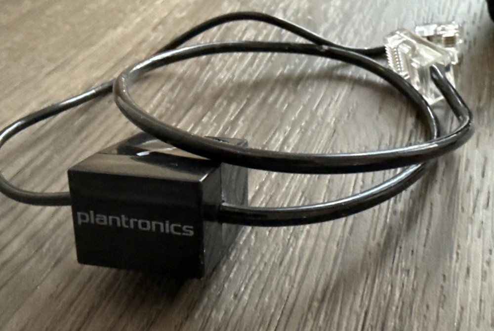 PLANTRONICS WIRELESS HEADSET SYSTEM