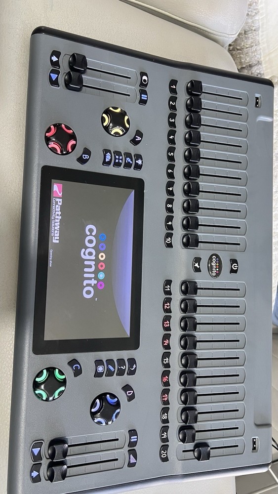 Cognito 2 PRO512 Lighting Console By Pathway Connectivity with 512 Outputs