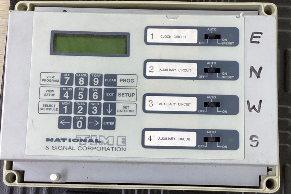 National Time And Signal Clock
