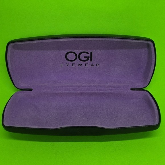 OGI Eyeglass Black Clamshell Case (Case Only)