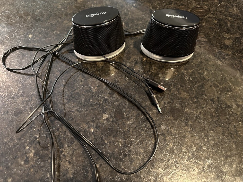 Amazon Basics Stereo 2.0 Speakers for PC or Laptop, 3.5mm Aux Input Tested
