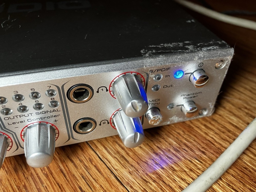 M Audio FireWire 410 interface with power supply