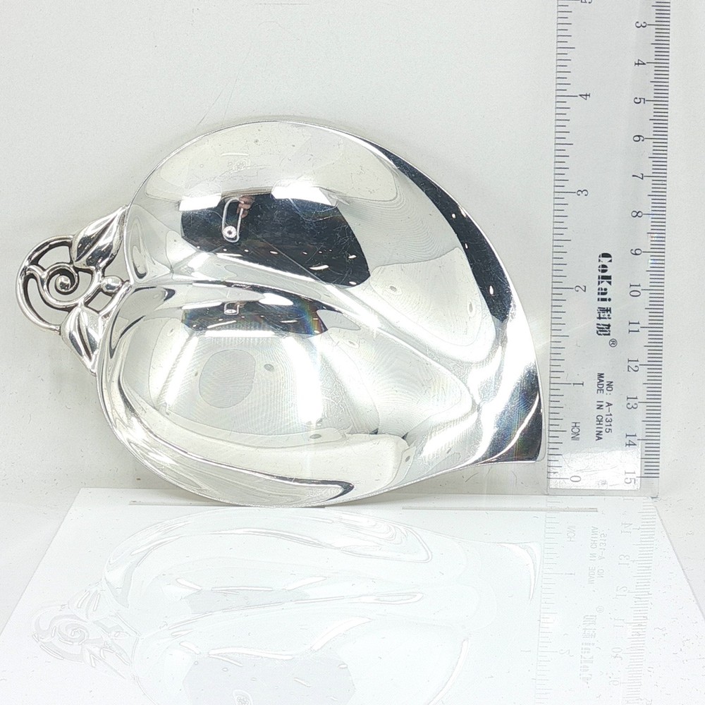 Tiffany & CO. Sterling Silver Footed Leaf Candy Dish #25053
