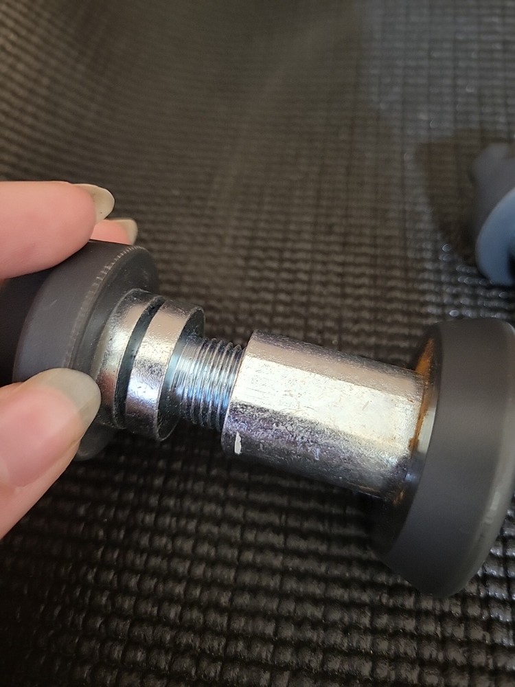 Proform ZE5 Elliptical Leveling Feet (26F)