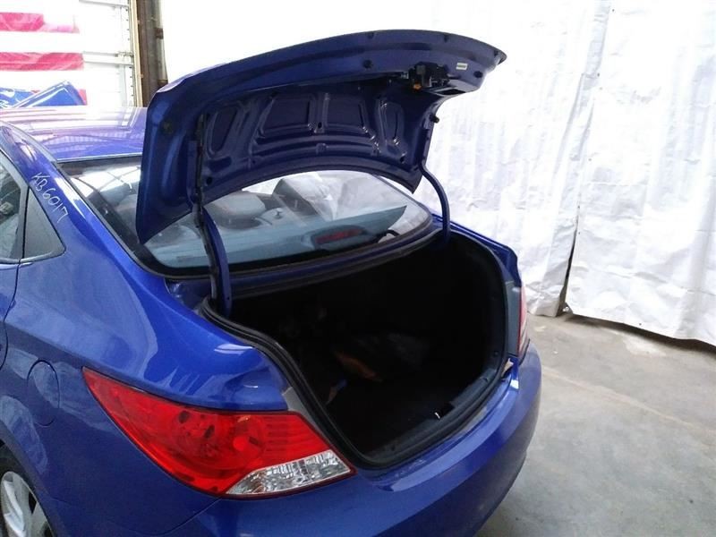 ACCENT 2013 Headrest 327524