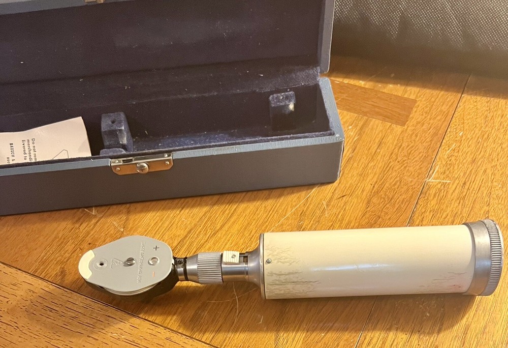 Bausch & Lomb Otoscope