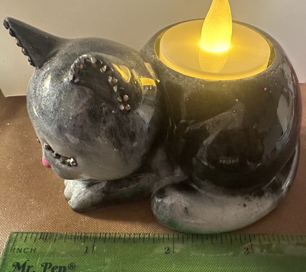 Resin Cat Tea light Holder