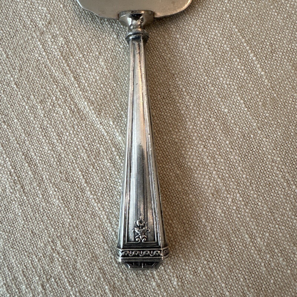 STERLING HANDLED CAKE SERVER