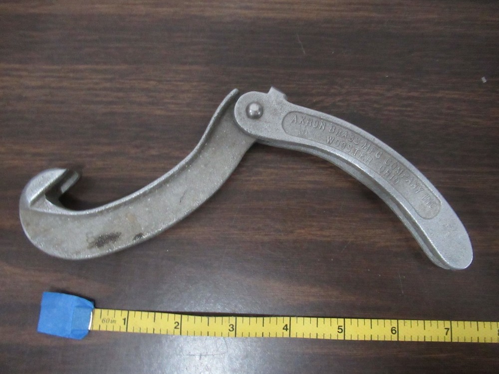 Vintage Akron Lug Coupling Fire Dept Fireman tool NICE
