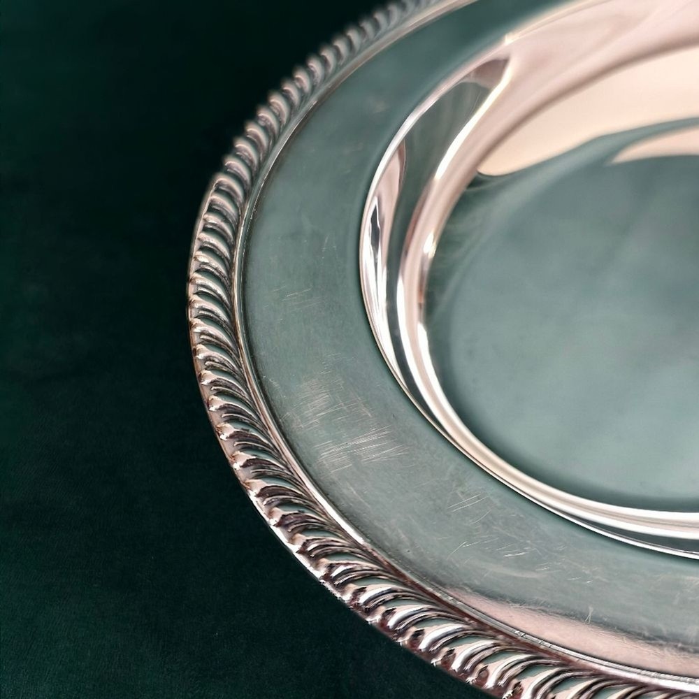 Vintage Oneida Silver Plated Serving Dish with Lid