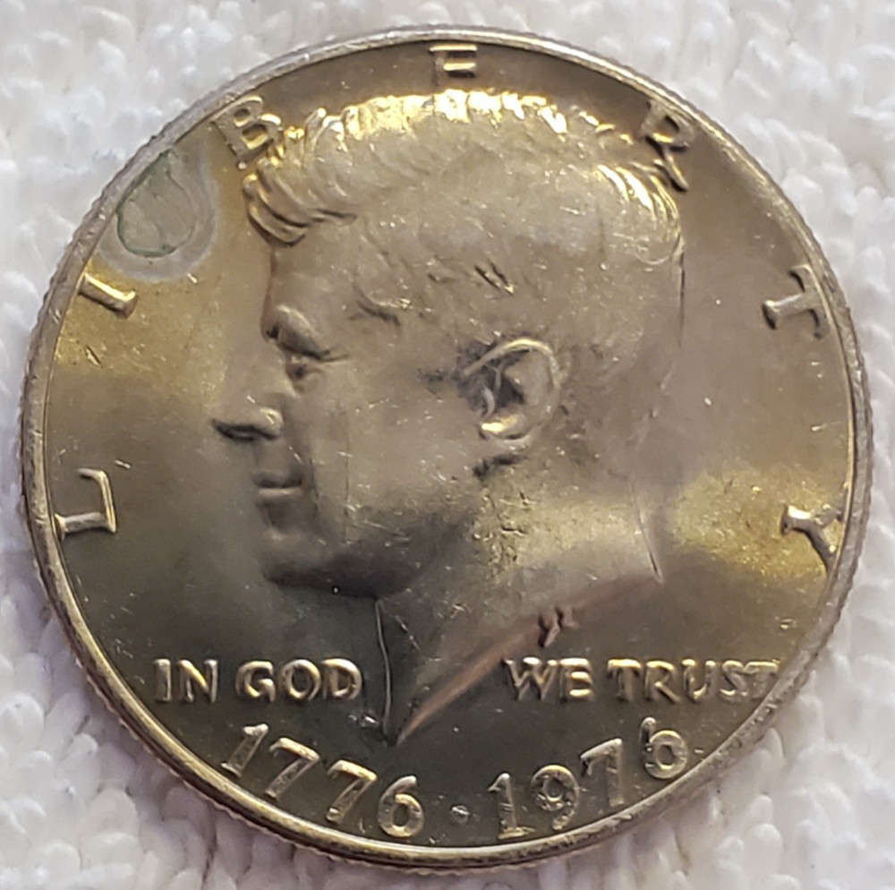 1976-P Bicentennial Kennedy Half Dollar Clad - Uncirculated