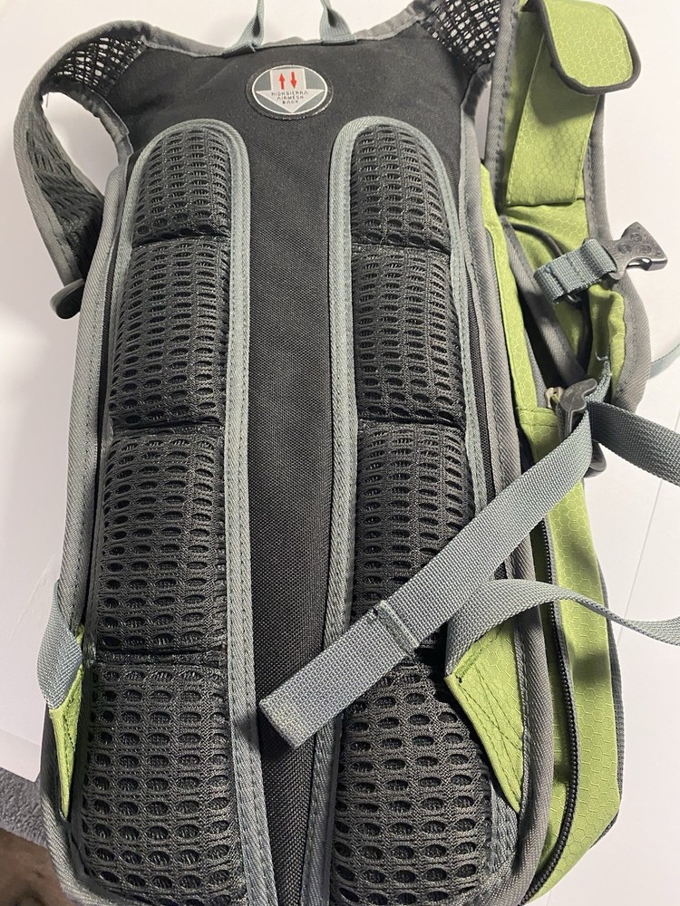 High Sierra Hydration Backpack Green Mesh Back