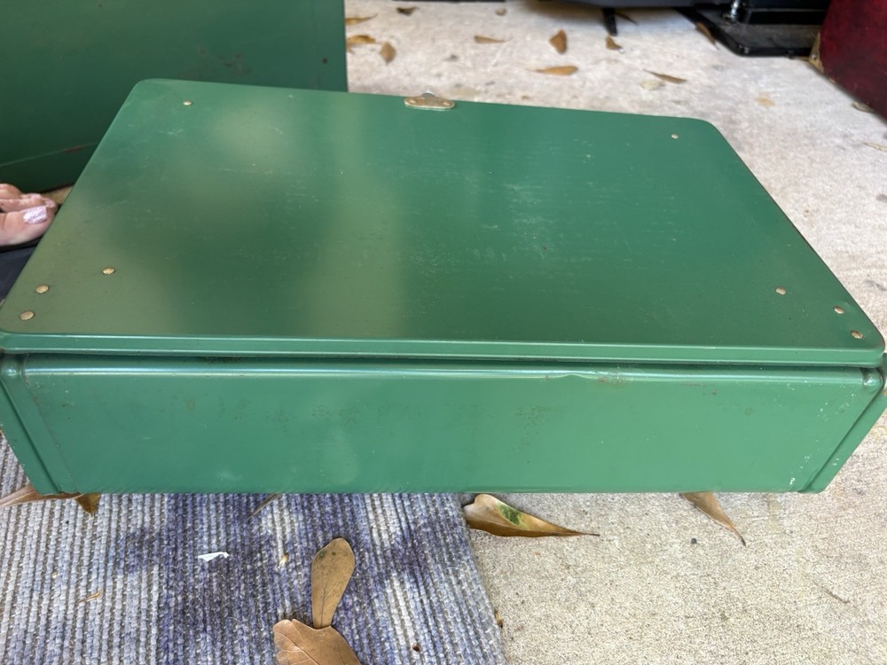 Coleman 2 Burner Camp Stove Model 425 E
