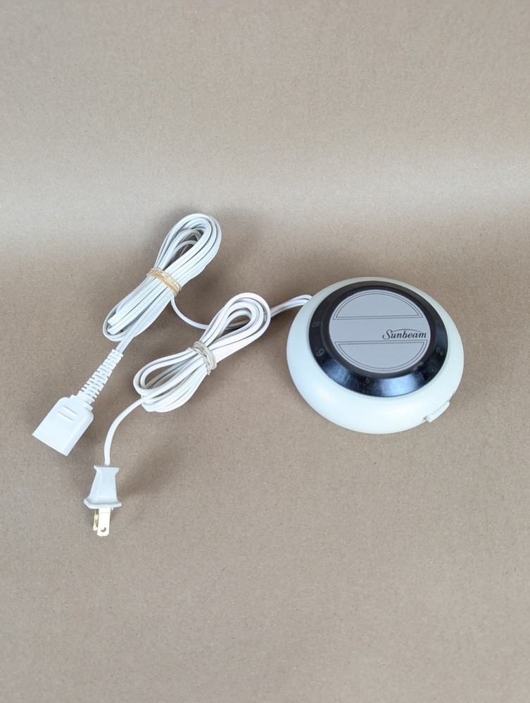 Sunbeam 16907-021 Electric Heating Blanket Turn Dial 2-Prong Wired Controller