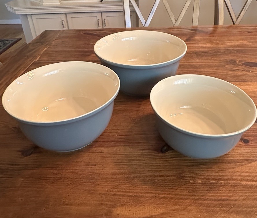 Ceramic Nesting Mixing Bowl Set 3 Blue And White Heavy Unbranded 10” Diameter