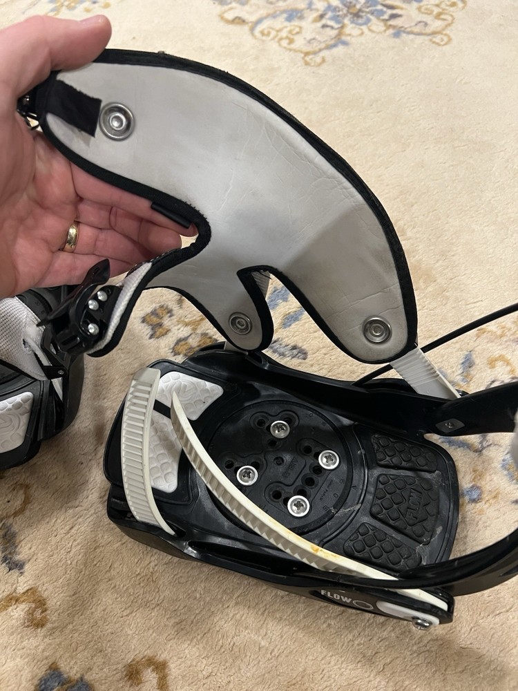 Flow Snowboard Bindings Mens Large The Five LTD Black White *Small Crack *READ