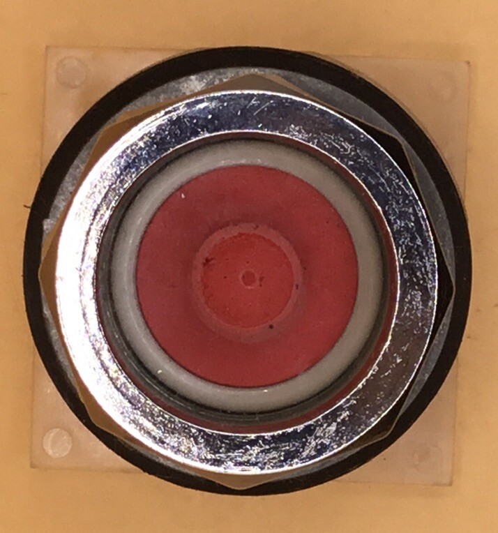 Square D C31051-014-01 Selector Switch with Faceplate