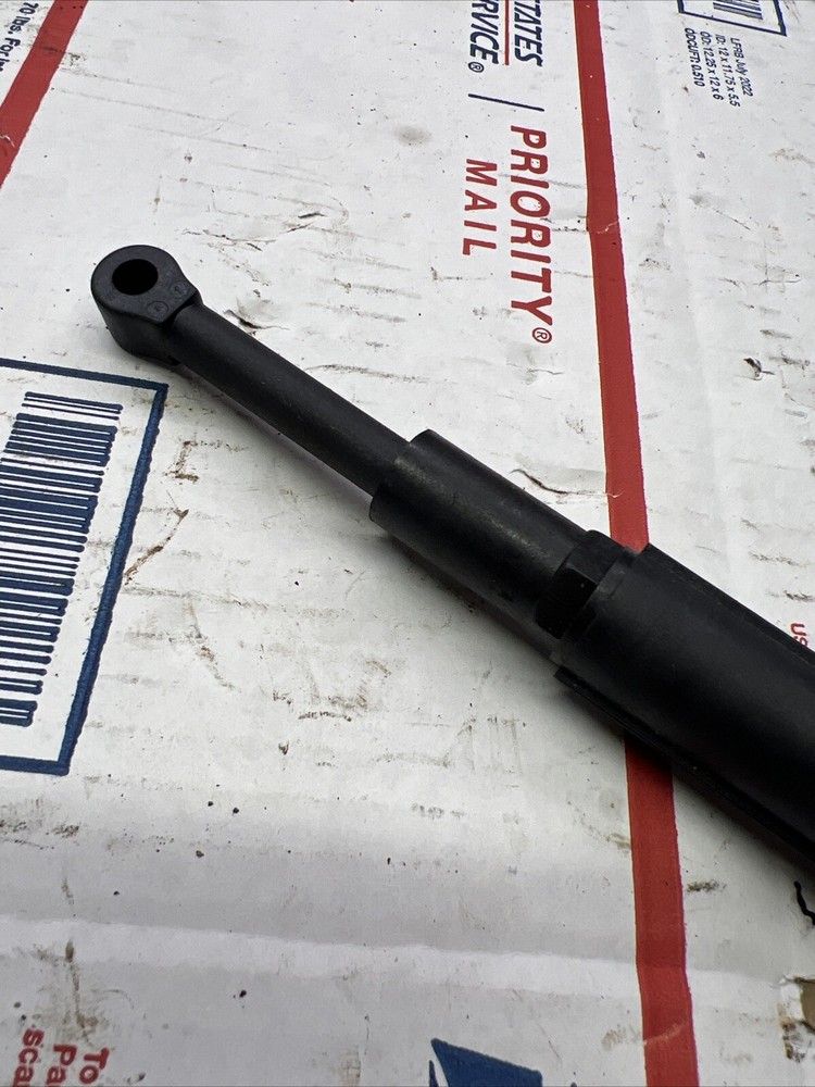 MERCURY OEM SPRING GUIDE | 813995A1