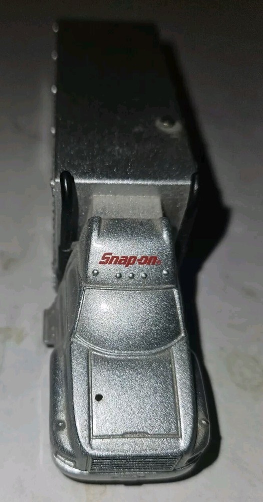 Snap On Step Van Tool Truck Desk Clock 5x1.5in